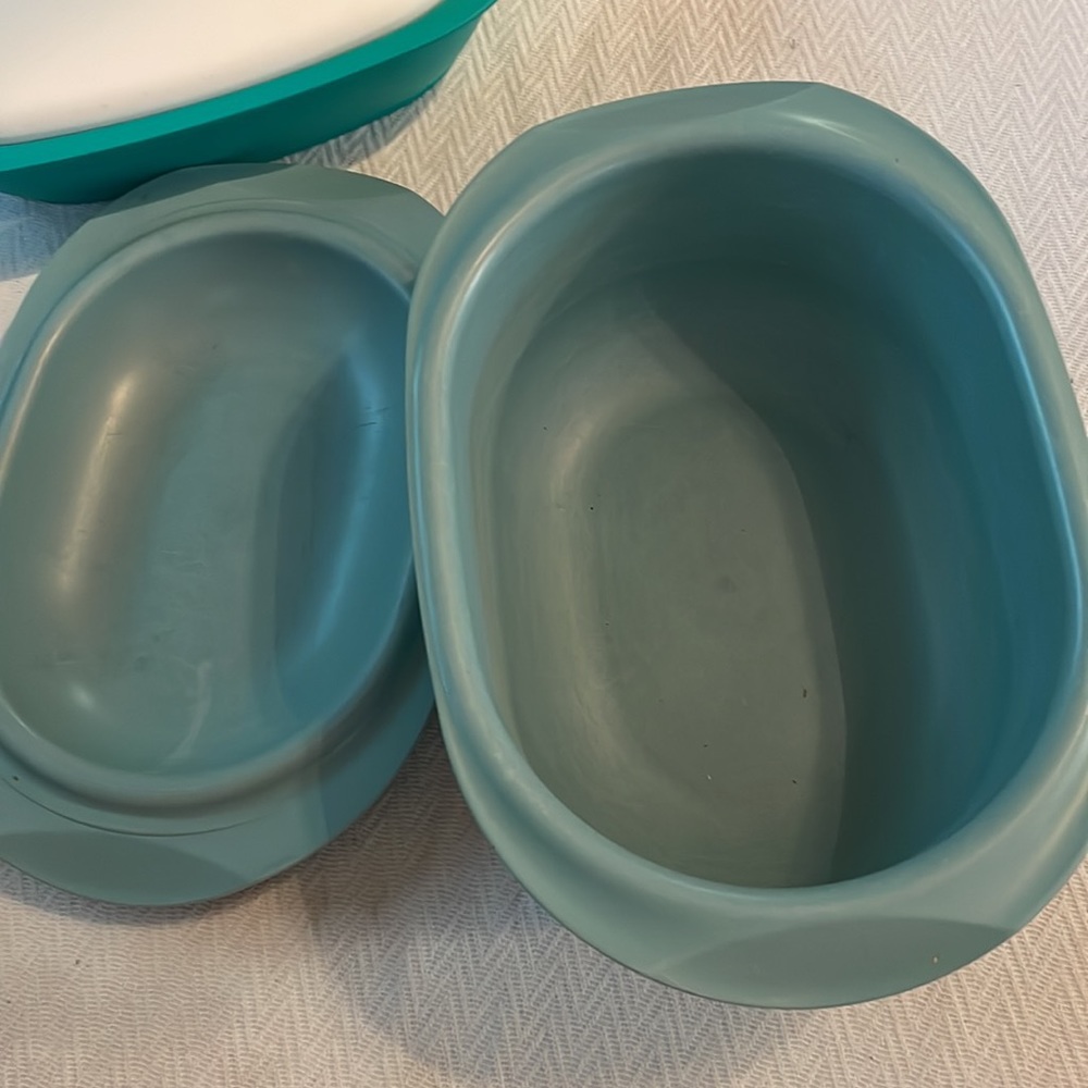 Tupperware - Picture 6 of 10